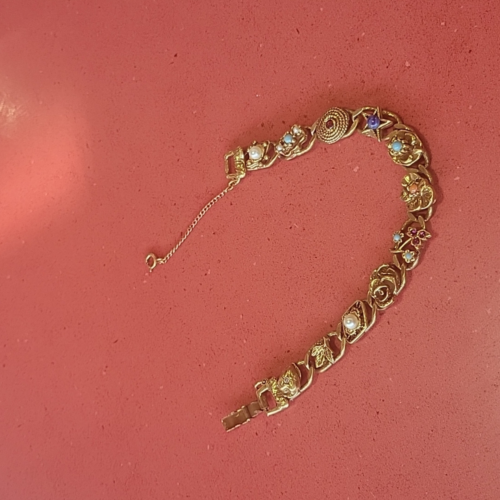 Vintage Goldette Victorian Revival Bracelet - Picture 3 of 3